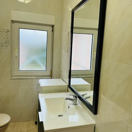 Apartamento La Camocha Apartment *